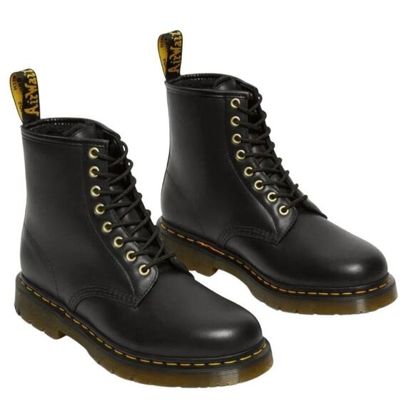 Dr Marten’s Men\'s Boots Winter grip Leather Lace Up 1460 NIB NEW main image 5